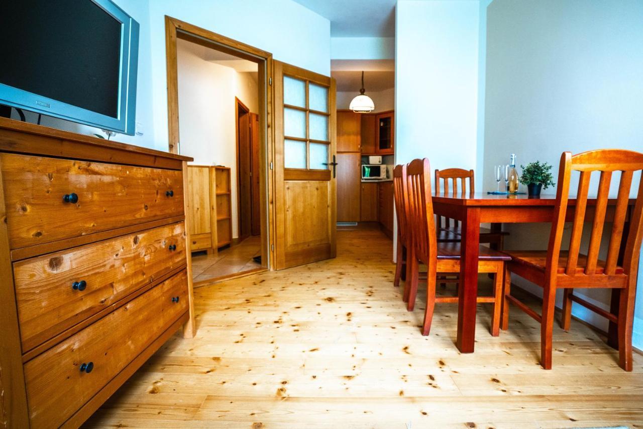 Apartman Svaty Petr Špindlerŭv Mlýn Eksteriør billede
